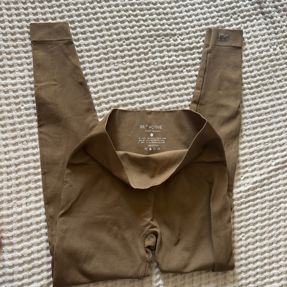 Set Active Brown Leggings